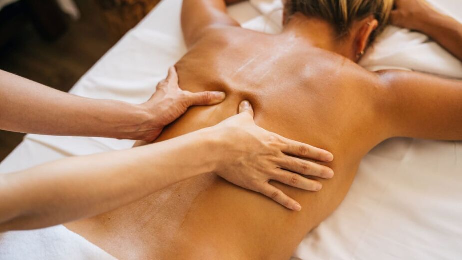 Postpartum Massage: Nurturing Recovery and Renewal for New Mothers
